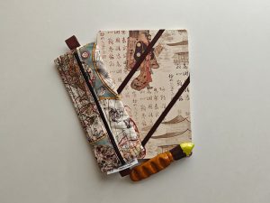 kit viajero japones1 Kit Viajero cuaderno A5 papel motivo japonés, estuche plano y apoya pinceles